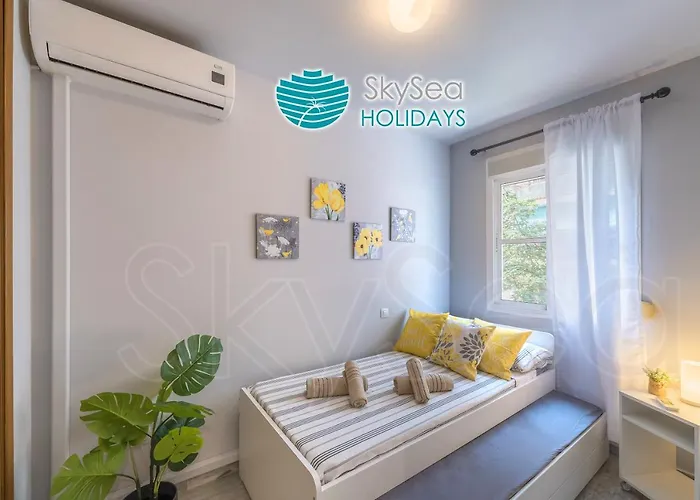 Sky Sea Holidays Turquesa Apartment Málaga